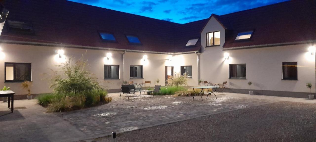 Cote Grange Hotel Tournai Exterior foto